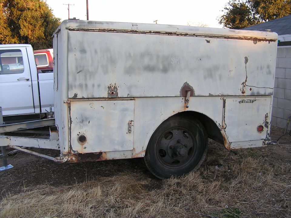 WWII trailer left side view closed