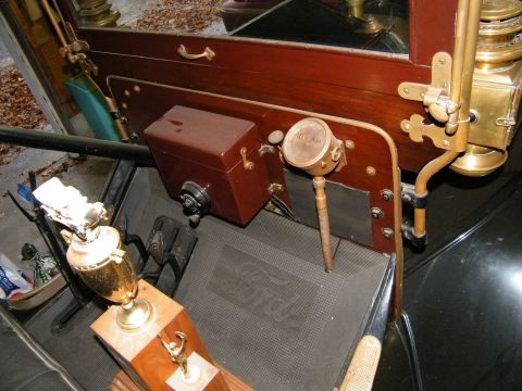 1909 Ford Model T - 1912 town car