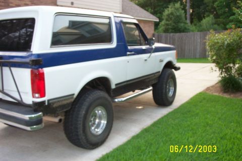 1990 Ford Bronco photo