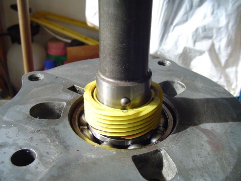 1993 Ford Bronco - speed gear and ball
