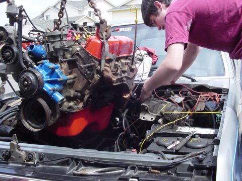 1987 Ford Bronco - and yet many more wires