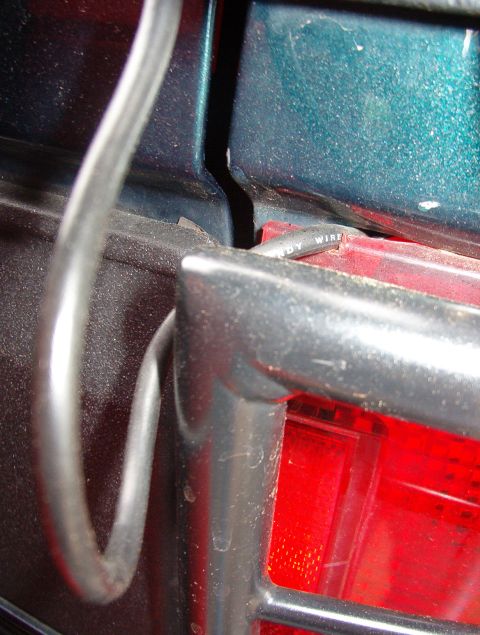 1993 Ford Bronco - CB Antenna Wire Routing