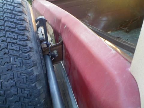 1988 Ford Bronco - smashed the tailgate, tiregate, and window