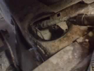 1988 Ford Bronco - rust hole in frame