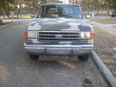1989 Ford Bronco photo