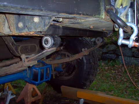 1986 Ford Bronco - The same view from the passenger side. Now I'll get to work on the spring hangers.