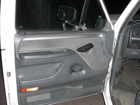1993 Ford Bronco - Drivers Door Panel