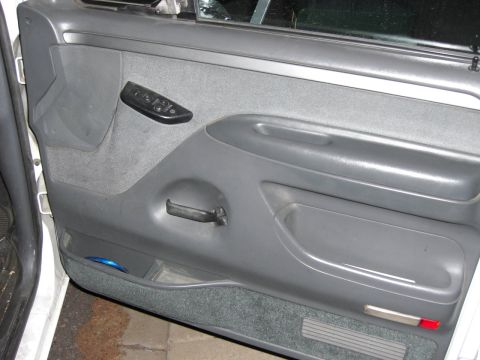1993 Ford Bronco photo