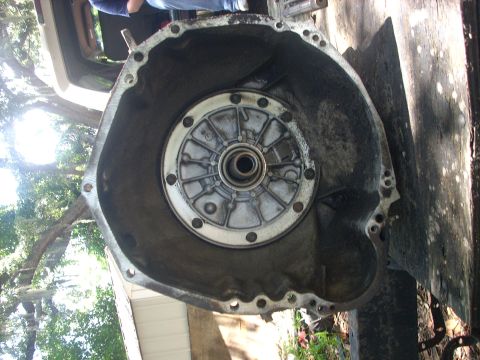 1992 Ford Bronco - front pump minus the input shaft