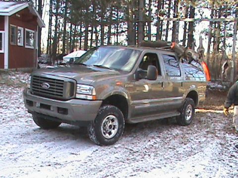 2004 Ford Excursion photo
