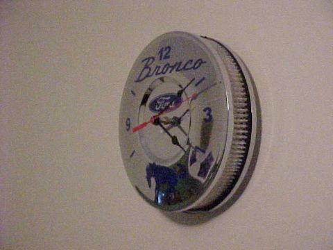 1995 Ford Bronco - Bronco clock view 2