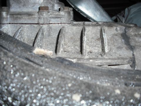 1988 Ford Bronco - good thing for the floor pan being higher than the floor
