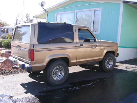 1984 Ford Bronco II “1BadB2”