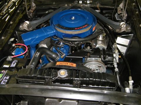 1968 Ford Mustang - Green GT500 engine