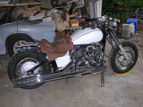 2006 Yamaha V Star Classic - Some people thought I should keep it like this Roadwarrior looking