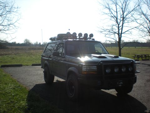 1993 Ford Bronco - This 1993 Ford Bronco is equipped with a roof rack and auxiliary lights for off-road use.