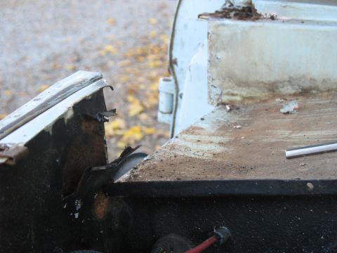 1976 Ford Bronco - More rot to fix