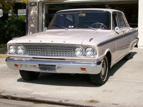 1963 Ford Fairlane - Missy from the front