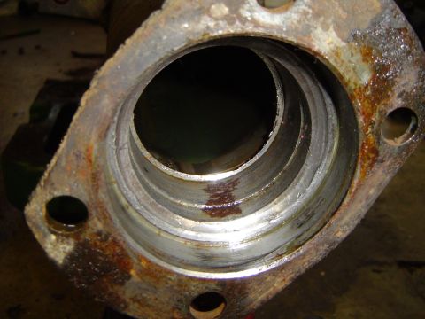 1989 Ford Bronco - One end looks like a bearing came apart at some time in the past