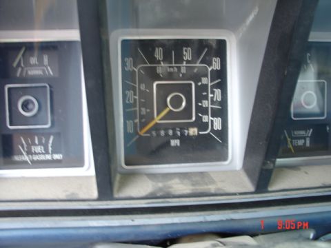 1979 Ford Bronco - 58,000? or 158,000? i'm thinking the latter.