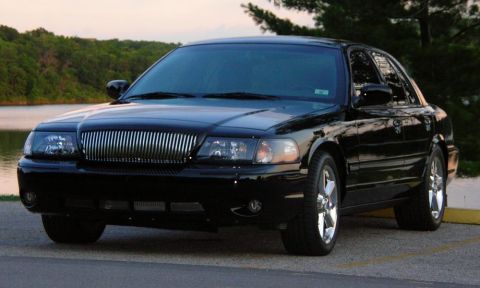 2003 Mercury Marauder - This black 2003 Mercury Marauder is viewed from a three-quarter front angle.