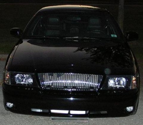 2003 Mercury Marauder - Note the placement of the FMIC. It was later tucked under the front fascia.