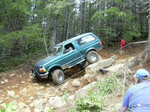 1991 Ford Bronco - Winching