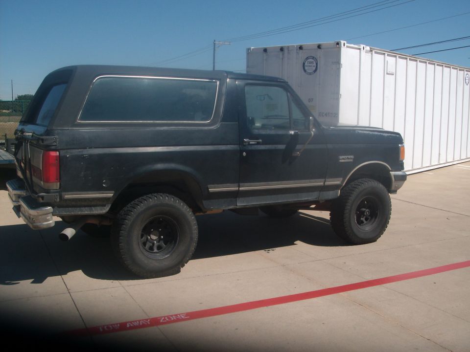 1989 Ford Bronco “the beast”