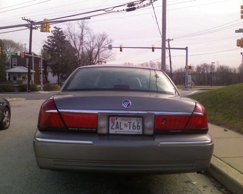 2001 Mercury Grand Marquis photo