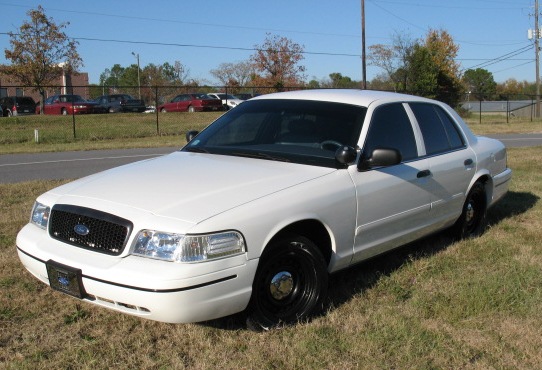 2000 Ford Crown Victoria