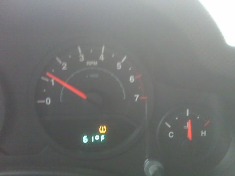 2008 Jeep Wrangler - tpms went off today (tpms)