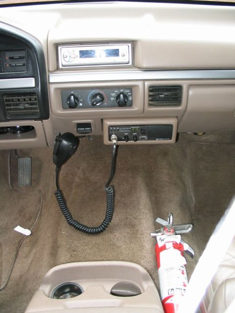 1995 Ford Bronco - My CB install in Custom Pod