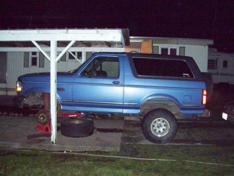 1992 Ford Bronco photo