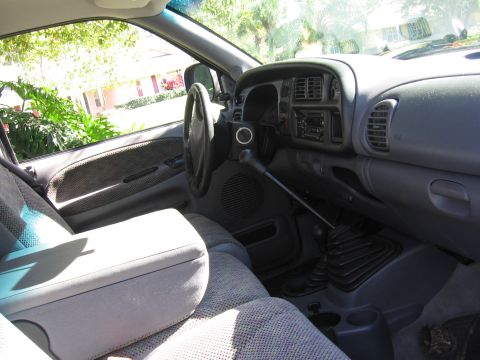 1999 Dodge 2500 photo