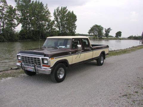 1979 Ford F-250 “crewcab”