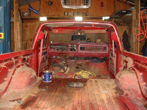 1978 Ford Bronco - Stage 2 With the top removed I could see a decent interior with little to no repair needed....Yee haw! pic6