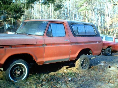1978 Ford Bronco - STAGE 1 Driver's side view showing a need for a front clip and drivers door. The Bronco in the background is my daily driver and will be pa…