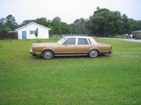 1984 Lincoln Town Car “Beefy”