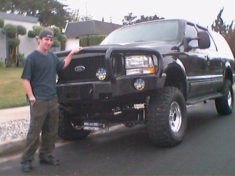 2003 Ford Excursion photo