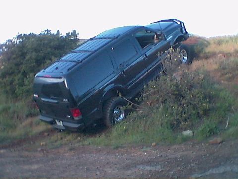 2003 Ford Excursion photo