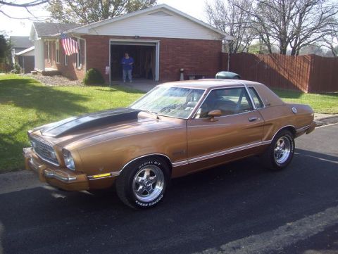 1977 Ford Mustang II photo