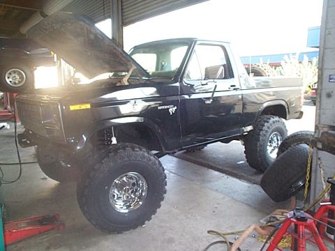 1981 Ford Bronco - Parts installed - Ready to Roll!