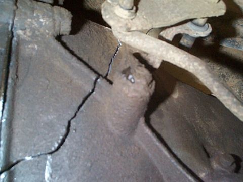 1981 Ford Bronco - Stock Driveshafts couldn't handle the angles, and SHATTERED MY TRANNY!!