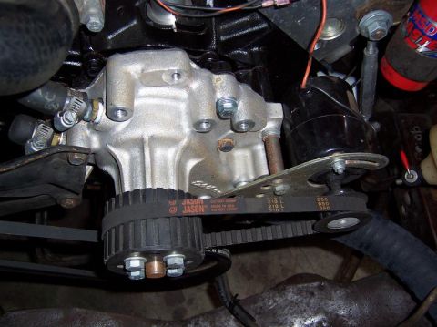 1975 Ford Granada - aluminum water pump with electric drive setup