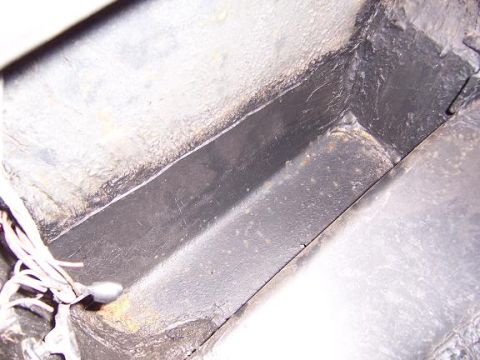 1975 Ford Granada - drivers side inside quarter in trunk