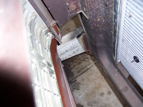 1975 Ford Granada - aluminum front bumper mount/support