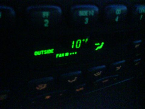 2003 Ford Taurus - Cold! Dec. 16, 2008.