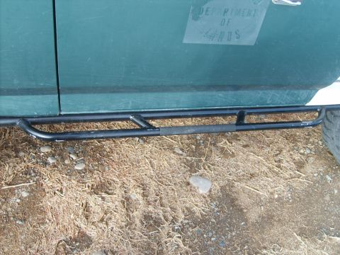 1989 Ford Bronco - tested sliders 2