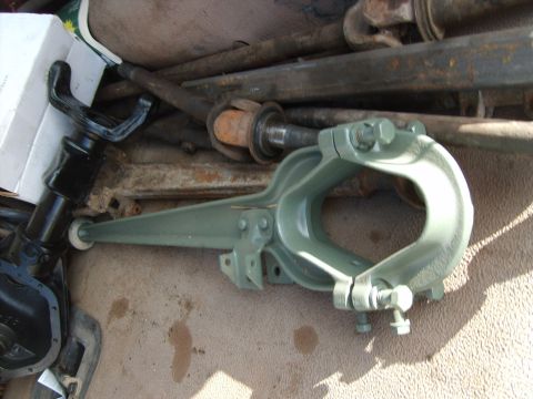 1989 Ford Bronco - radius arm painted