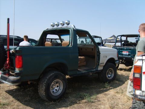 1989 Ford Bronco - fun krawl July 08